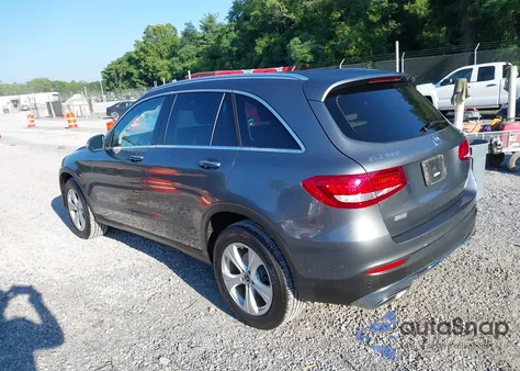 2017 Mercedes-Benz Glc 300 4Matic z USA, uszkodzony, nr VIN WDC0G4KB9HV007295